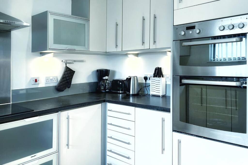 New Luxurious And Business Apt Apartment Swansea Ngoại thất bức ảnh